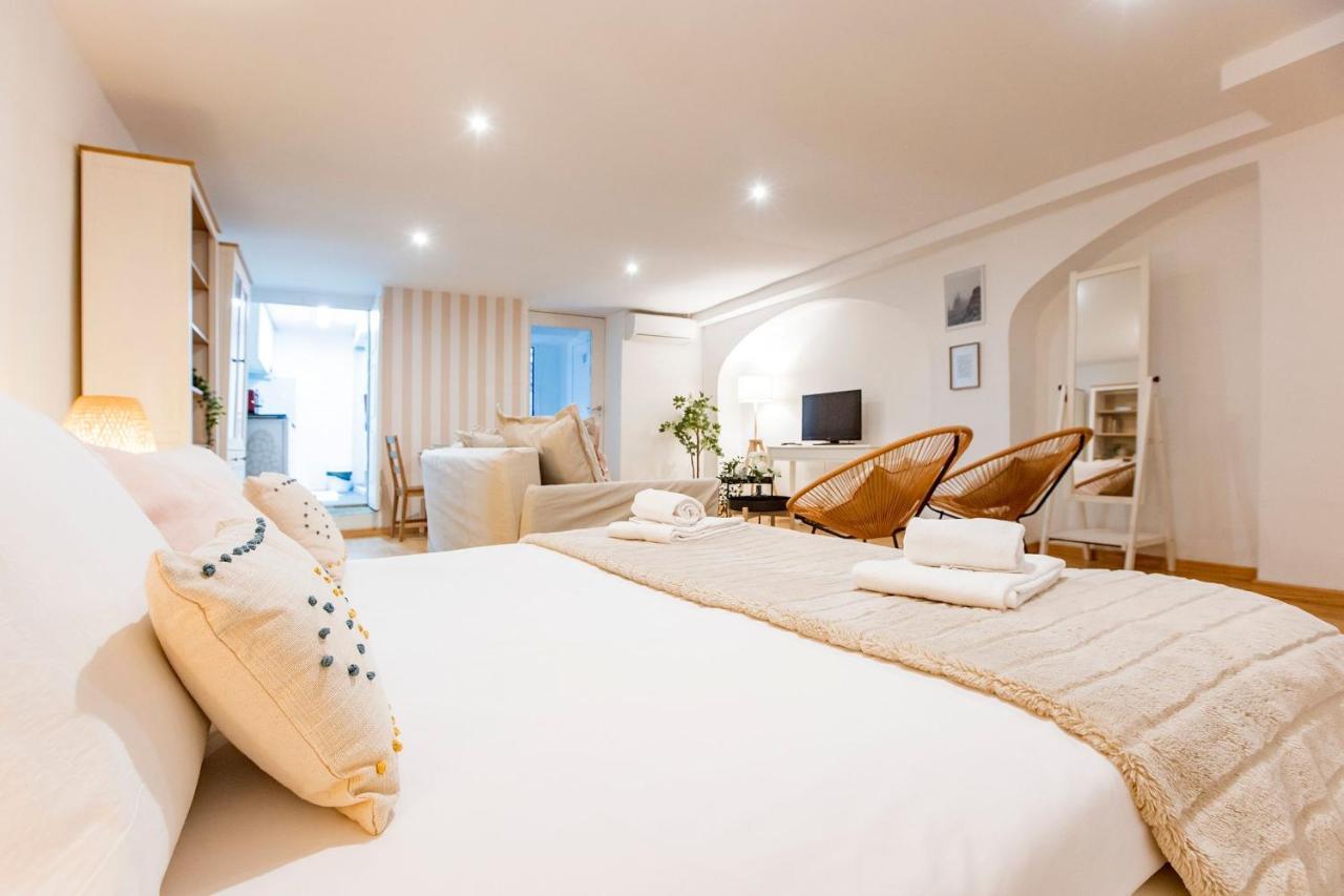 Almada Hideaway W/ Ac & Private Pool By Lovelystay Porto Bagian luar foto