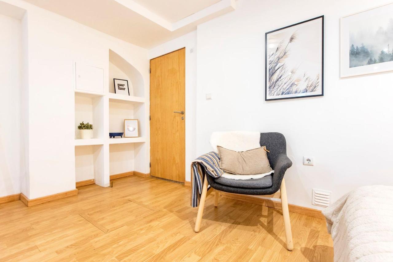 Almada Hideaway W/ Ac & Private Pool By Lovelystay Porto Bagian luar foto